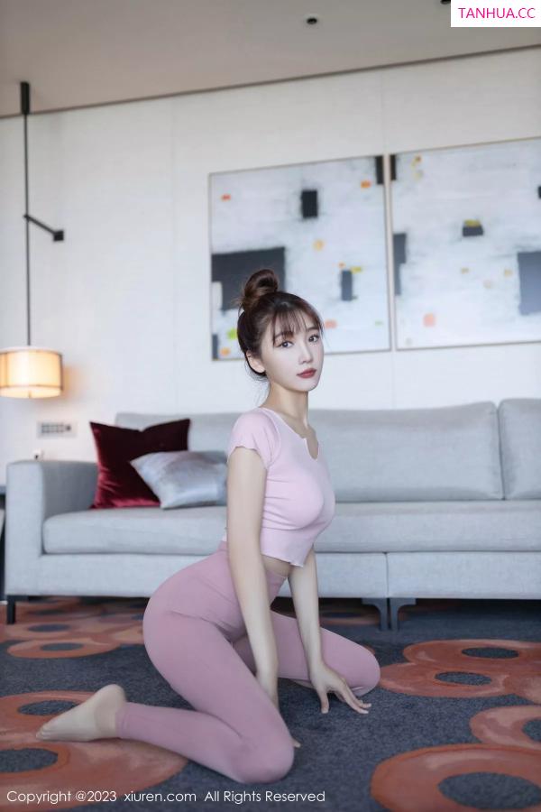 陆萱萱  [XiuRen]高清写真图 2023.11.30 No.7746 陆萱萱 美腿瑜伽服第3张图片